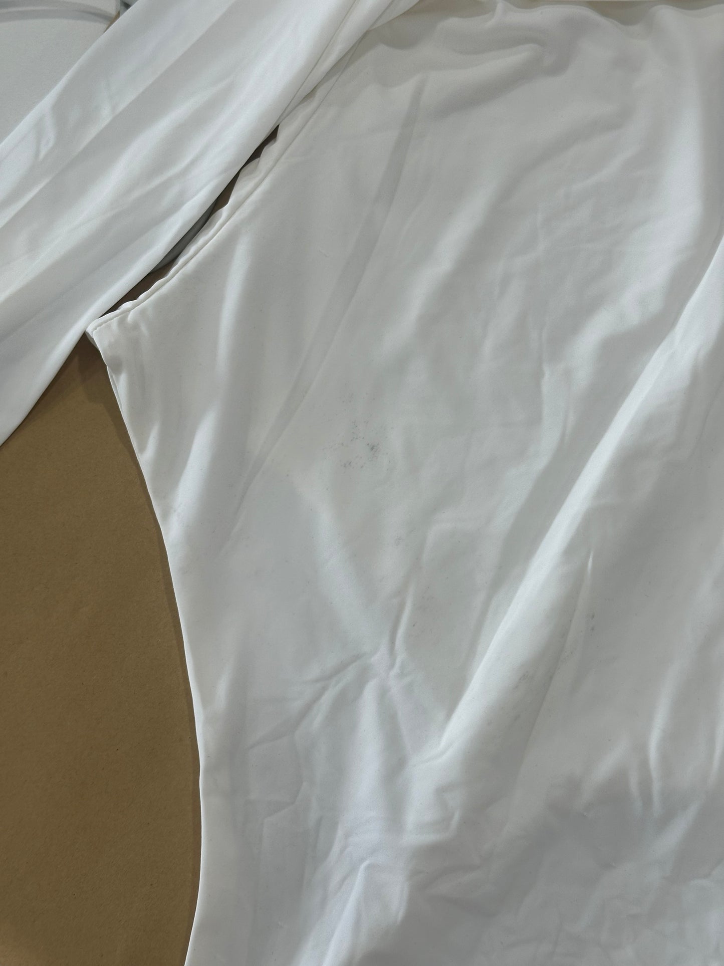 BODY DOS NU ELLIE taille L (traces noires)