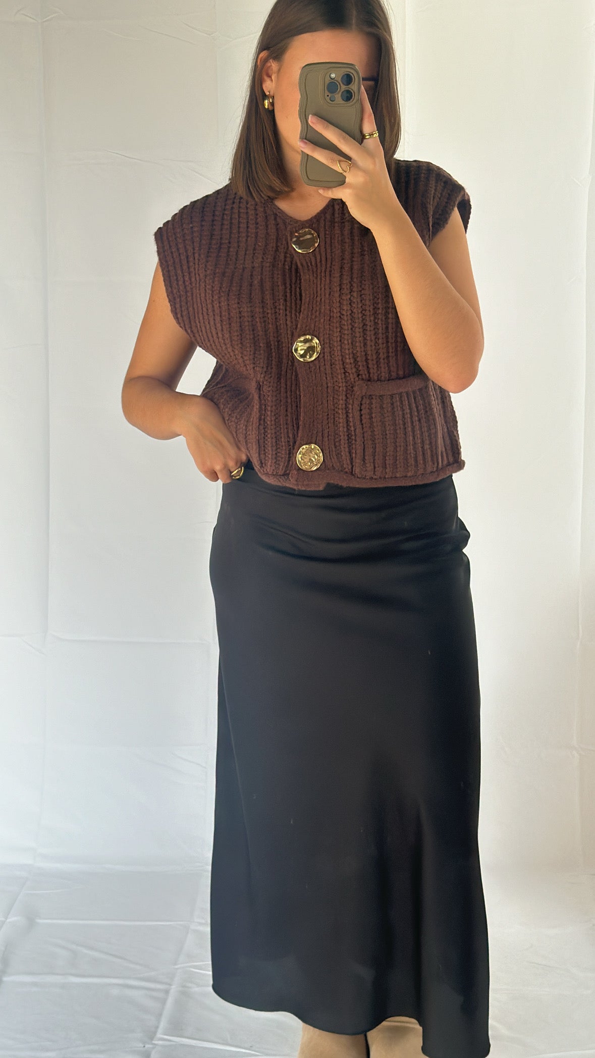 JUPE EN SATIN NOIRE