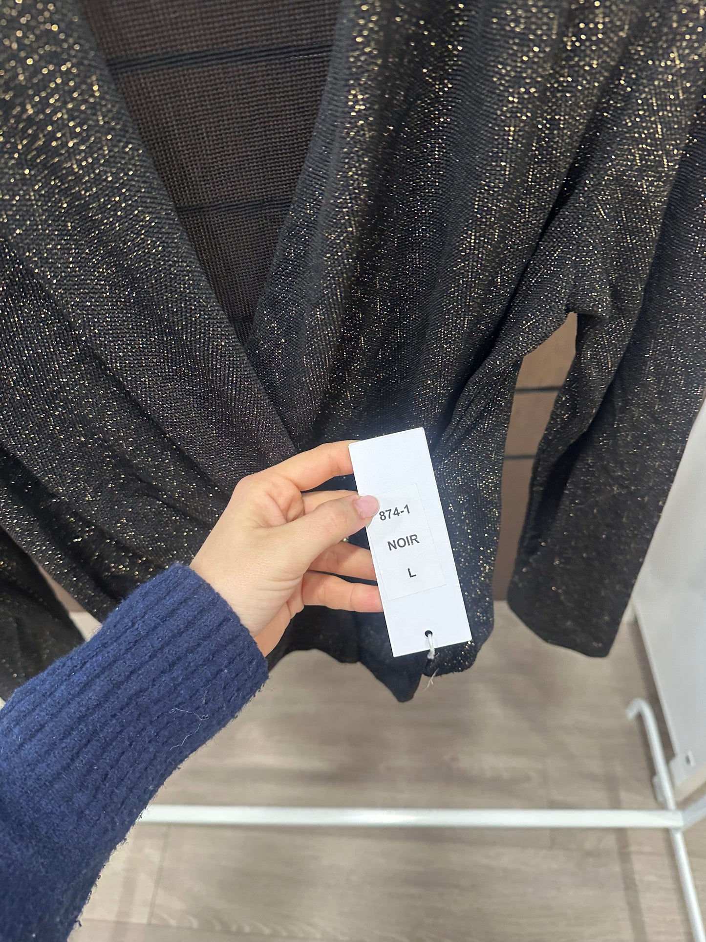 TOP BRILLANT - taille L (erreur fournisseur, aucun défaut)