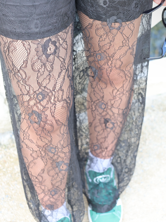 PANTALON À DENTELLE