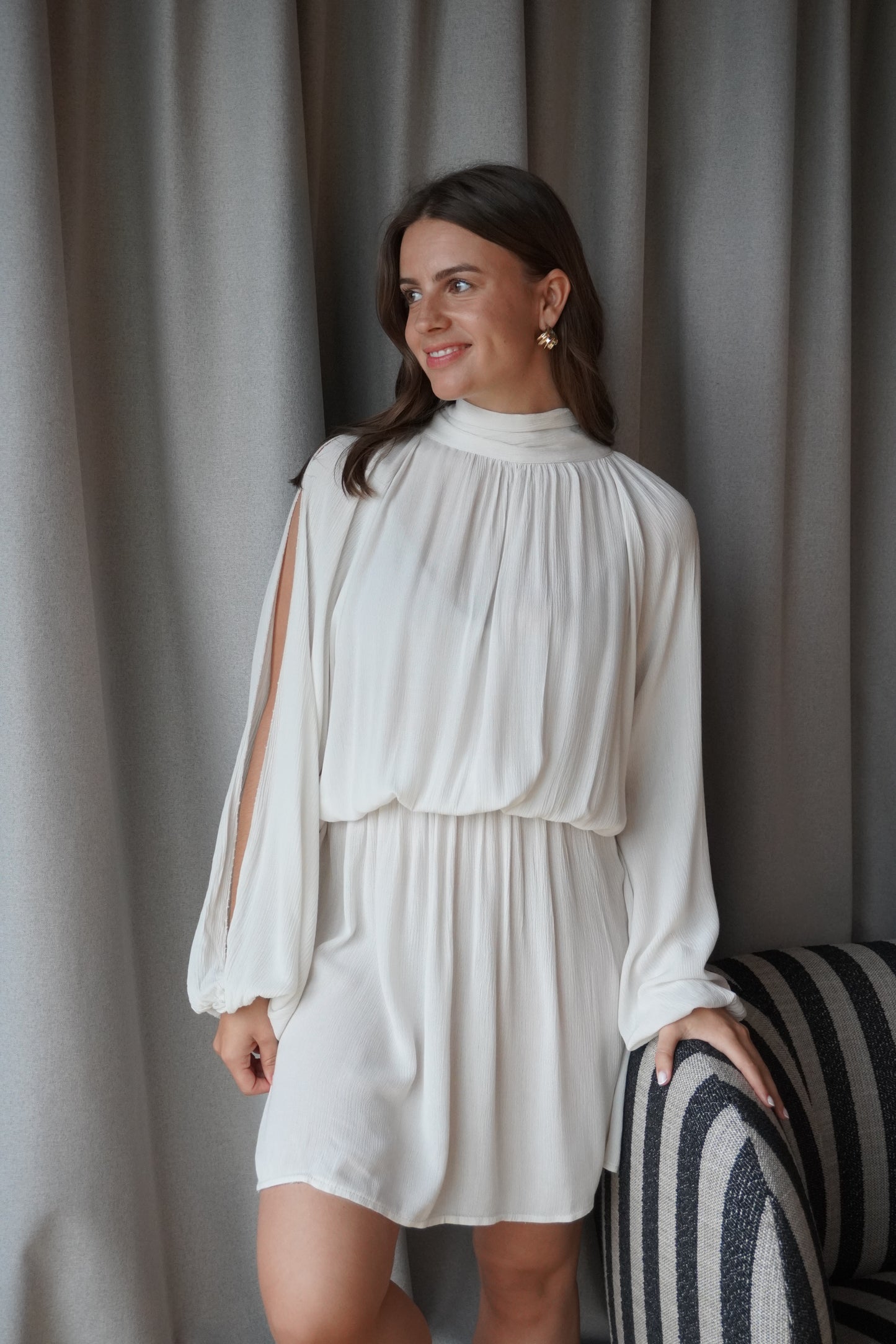ROBE ANTONELLA BEIGE