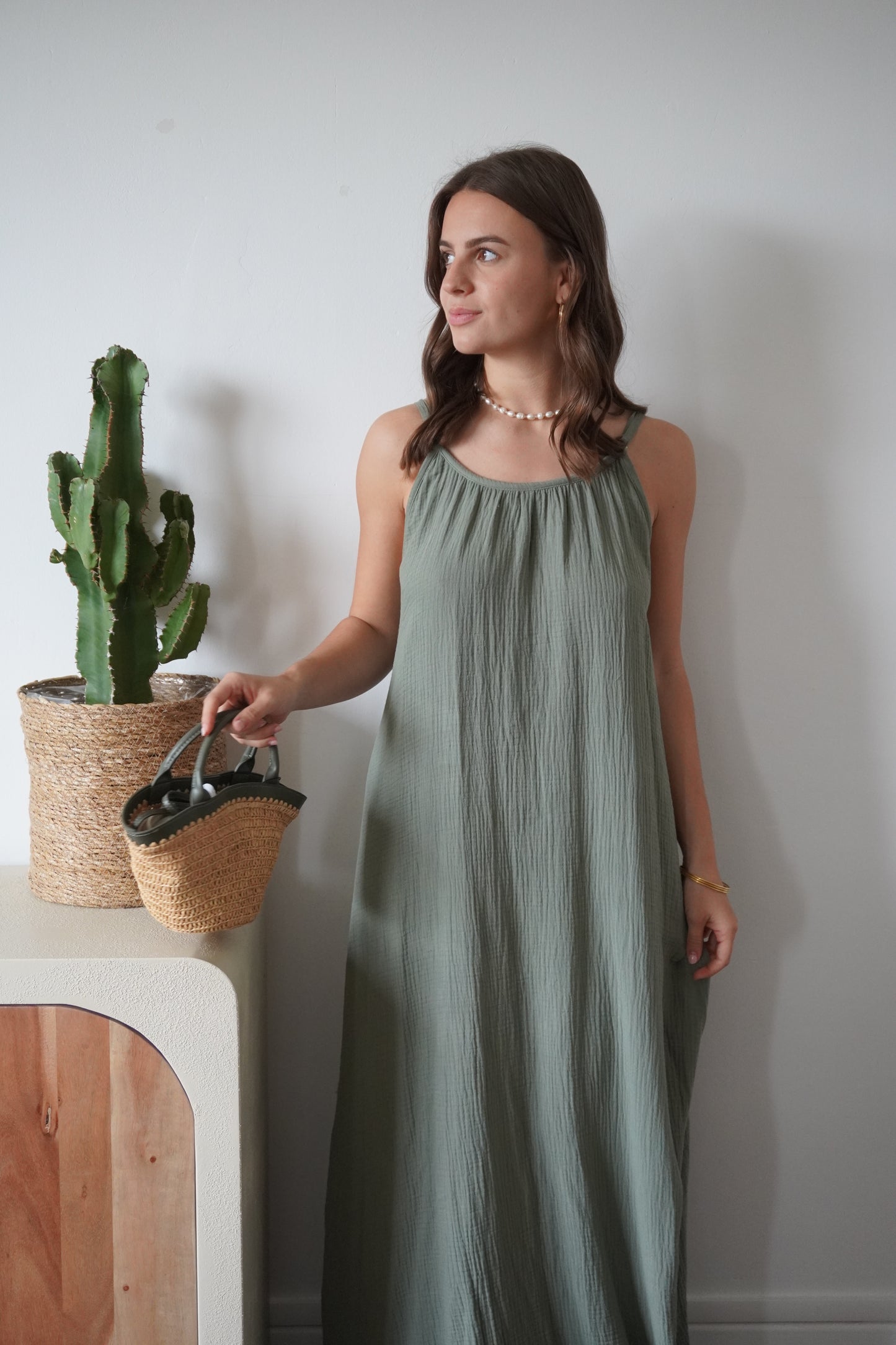 ROBE ISA KAKI (grande)