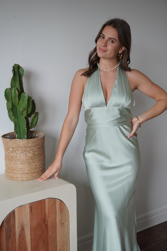 ROBE CARLA VERT AMANDE