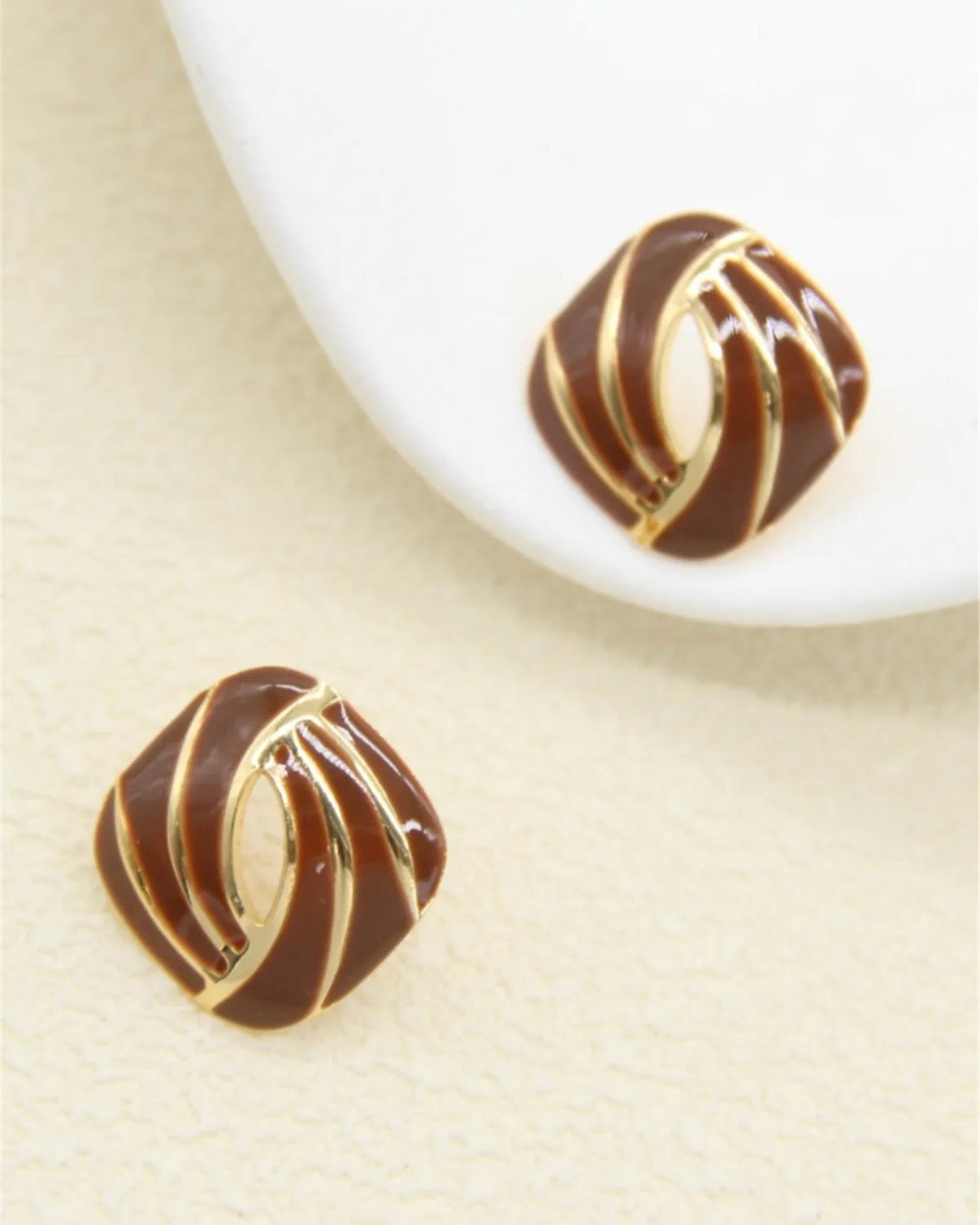 BOUCLES MARBRÉ MARRON